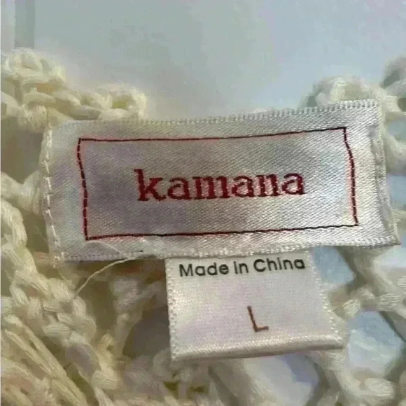 Kamana Floral Tunic Top with Crochet Neckline, cuffs, and Hemline Size L - Picture 5 of 9